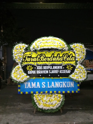 Papan Bunga Duka di Pejaten Timur
